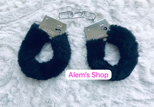 Esposas Peluche Ouchi